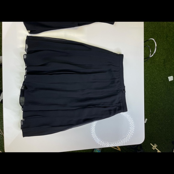 CHANEL 100% Silk All Black Top Skirt Summer Sz 42 - Picture 5 of 15